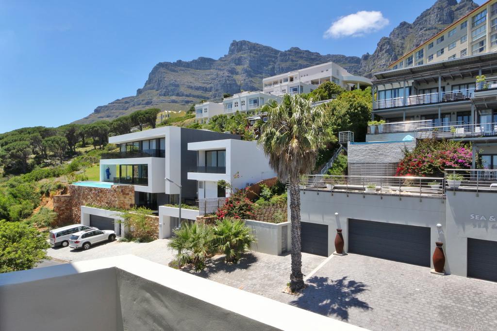 Sea Mount Apartment Cape Town Room photo